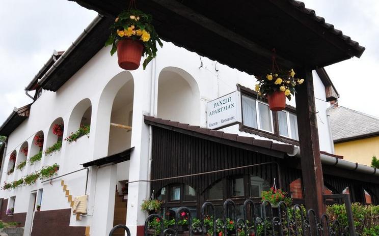 Hotel Emese Vendeghaz Noszvaj Exteriér fotografie